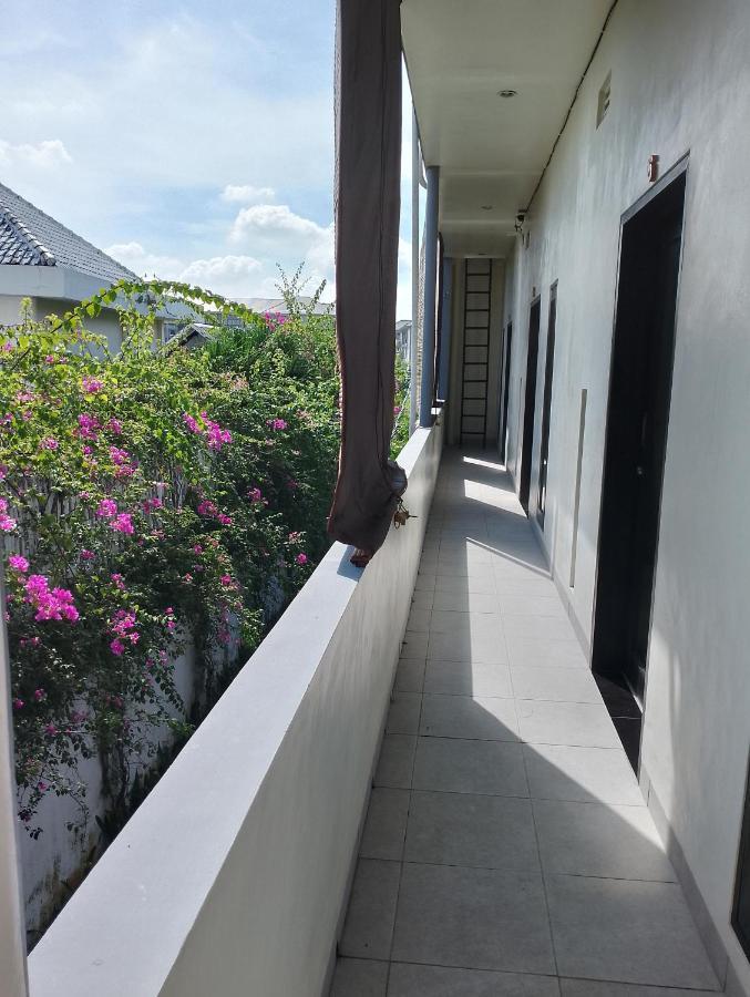 Yanti Guest House Canggu Exteriör bild